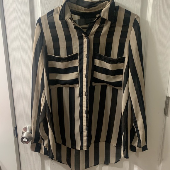 Top - Picture 1 of 1